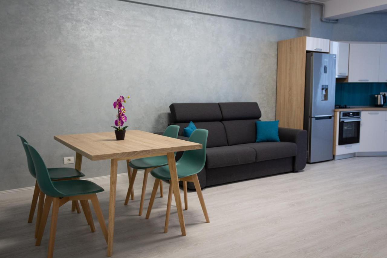 Ferienwohnung Apartament Sara Mamaia Nord Năvodari Exterior foto