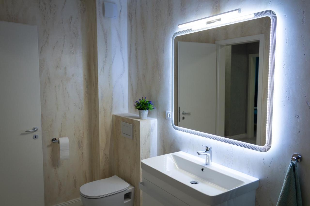 Ferienwohnung Apartament Sara Mamaia Nord Năvodari Exterior foto